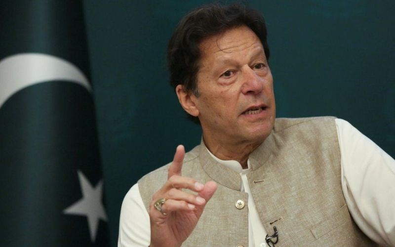 بہترین فوجی تعلقات نہ رکھنا بے وقوفی ہوگی، عمران خان