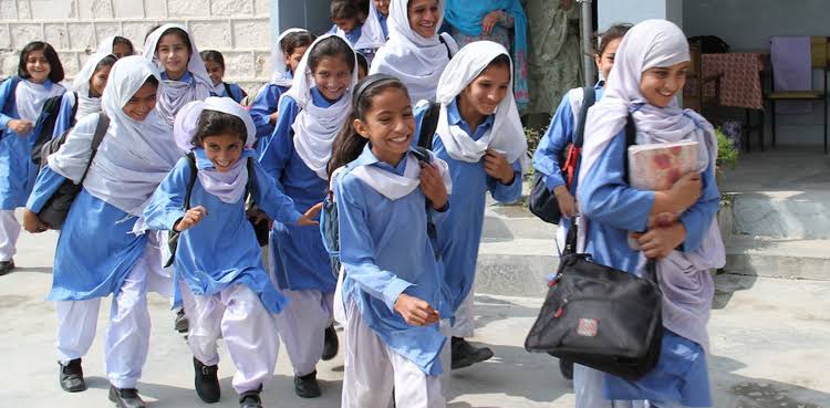 پنجاب حکومت نے تعطیلات میں توسیع پر وضاحت جاری کردی۔