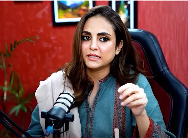 خبر نہیں بلکہ کارٹون شو‘: نادیہ خان نے بھارتی میڈیا کی جنگی رپورٹنگ پر تنقید کی۔