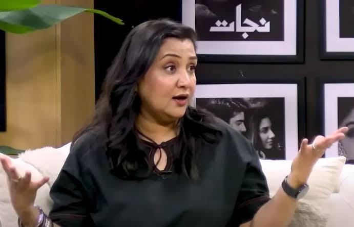 نادیہ افگن فیروز خان کی اداکاری اور رویے سے متاثر نہیں