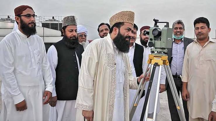 ذی الحج کا چاند دیکھنے کے لیے رویت ہلال کمیٹی کا اجلاس کل ہو گا۔