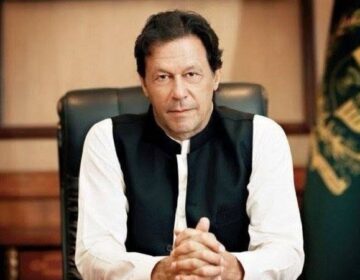 عمران ڈیل کو مسترد کرتے ہیں، پاکستان کے مفاد میں بات چیت کے لیے تیار ہیں