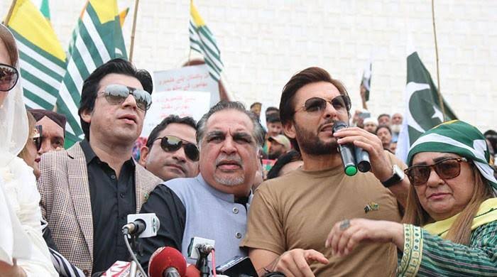 بھارت نے پہلگام پر مودی سرکار کے پروپیگنڈے کو بے نقاب کرنے پر شاہد آفریدی کا یوٹیوب چینل بلاک کر دیا۔
