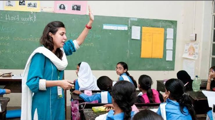 اساتذہ کے لیے ای ٹرانسفر شیڈول کا اعلان