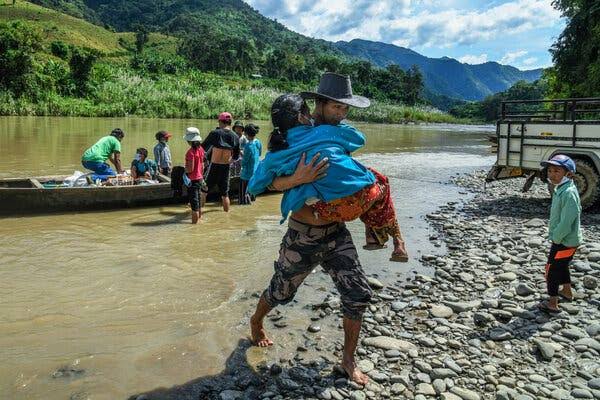 میانمار میں جھڑپوں نے ہزاروں افراد کو ہندوستان کے شمال مشرق میں نقل مکانی پر مجبور کردیا۔