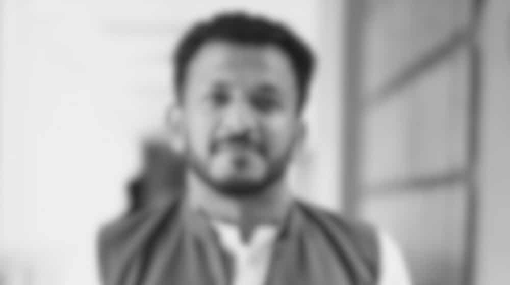 لیکچر کے دوران دل کا دورہ پڑنے سے استاد کی موت.