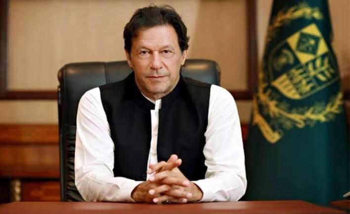 لطیف کھوسہ نے پی ٹی آئی کے بانی کا خط چیف جسٹس کو پہنچا دیا۔