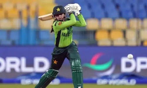 پاکستان اب بھی سیمی فائنل کے موقع کا منتظر ہے، نیوزی لینڈ ورلڈ کپ کے مقابلے سے قبل عمائمہ کا کہنا