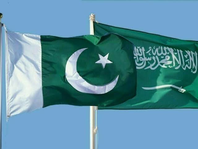 سعودی عرب کا اعلیٰ سطح کا تجارتی وفد تجارت، سرمایہ کاری اور تعاون پر بات چیت کے لیے پاکستان