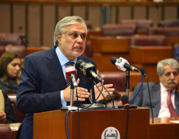 ڈار کا کہنا ہے کہ 27ویں آئینی ترمیم جلد پارلیمنٹ میں پیش کی جائے گی۔