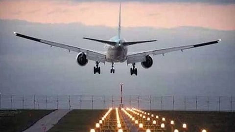 پاکستان نے بھارت کے لیے فضائی حدود کی بندش میں توسیع کردی