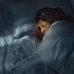 تحقیق کہتی ہے کہ نیند لمبی عمر کے لیے خوراک، ورزش، سماجی تعلقات سے زیادہ اہم ہے۔