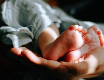 محققین نے دنیا بھر میں نوزائیدہ بچوں کو متاثر کرنے والی ذیابیطس کی نایاب نئی قسم دریافت کی۔