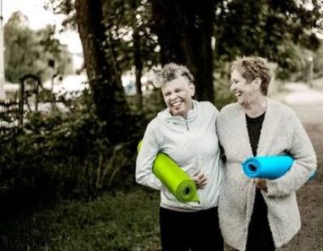 ہائی کولیسٹرول مستقبل میں دل کی بیماری کے خطرے کی پیش گوئی کر سکتا ہے، یہاں تک کہ صحت مند خواتین میں بھی