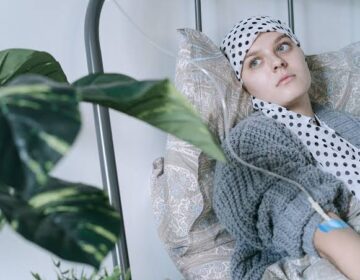 کینسر سے بچنا بڑھاپے کو تیز کر سکتا ہے۔