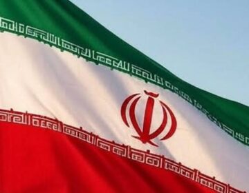 ایران کے سینیئر اہلکار کا کہنا ہے کہ ایران کسی بھی حملے کو 'ہمارے خلاف ہمہ گیر جنگ' سمجھے گا۔