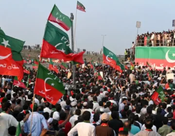 پی ٹی آئی کا عمران کے لیے ریلیف کا مطالبہ