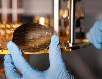 سائنس دان غیر مرئی کائنات کو ظاہر کرنے کے لیے ڈیٹیکٹر بنا رہے ہیں۔