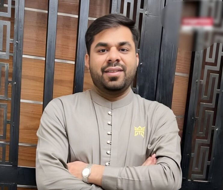 رپورٹر زین ملک چھت سے گر کر جان کی بازی ہار گیا۔