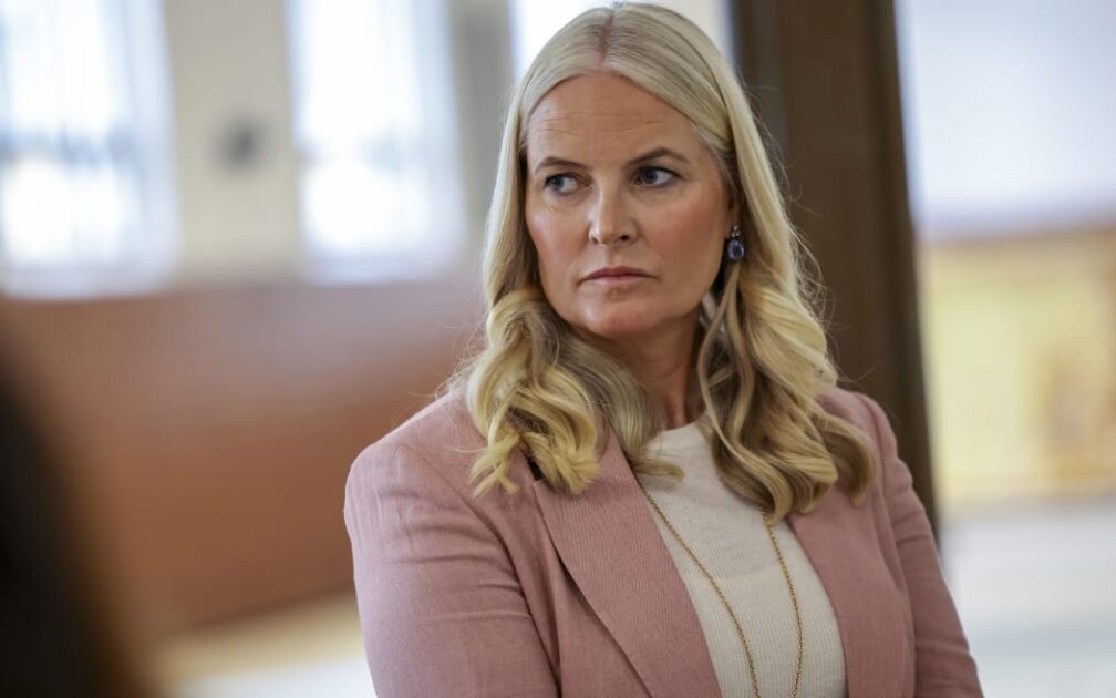 ناروے کی ولی عہد شہزادی کا کہنا ہے کہ انہیں ایپسٹین نے “استعمال” کیا