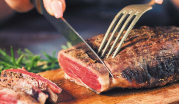 زیادہ مقدار میں سرخ گوشت کھانے سے ذیابیطس کا خطرہ 49 فیصد تک بڑھ سکتا ہے