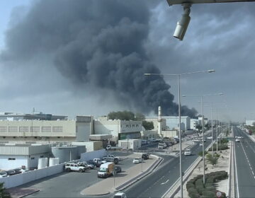 مزید دھماکوں نے دبئی، دوحہ اور مناما کو ہلا کر رکھ دیا ہے کیونکہ ایران نے خلیج میں امریکی اثاثوں کو نشانہ بنایا ہے