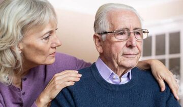 آپ کے طرز زندگی کے انتخاب آپ کے ڈیمنشیا کے خطرے کو آدھا کر سکتے ہیں۔