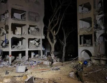 ٹرمپ نے ایران کو ہرمز تیل کی ناکہ بندی پر پاور پلانٹ پر حملے کی دھمکی دی ہے۔