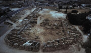 وہ اجتماعی موت جس نے ایک قدیم شہر کو ہمیشہ کے لیے بدل دیا۔