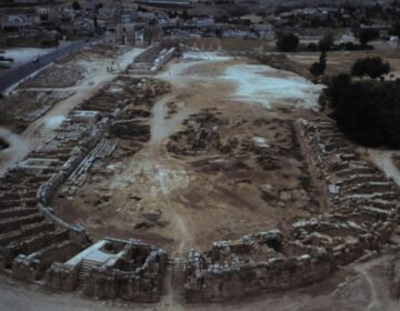 وہ اجتماعی موت جس نے ایک قدیم شہر کو ہمیشہ کے لیے بدل دیا۔