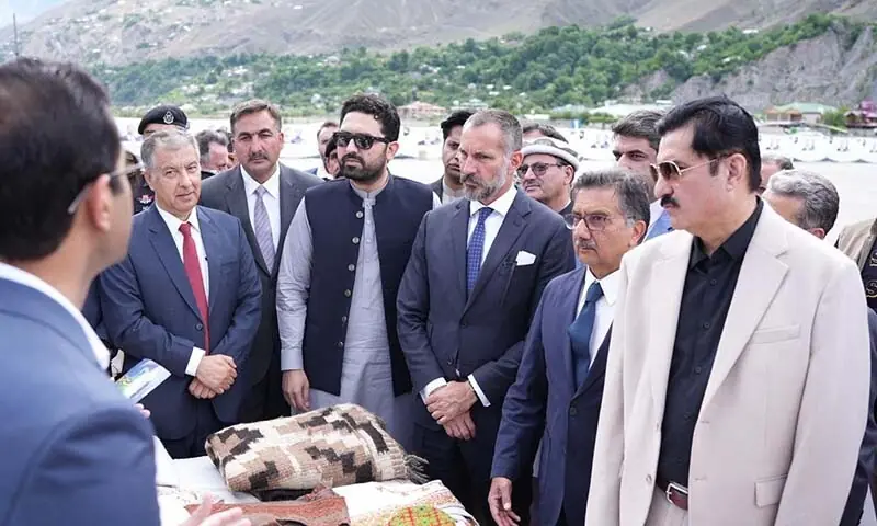 پرنس آغا خان نے کے پی کے وزیراعلیٰ سہیل آفریدی کو صوبے میں سرمایہ کاری کی یقین دہانی کرائی
