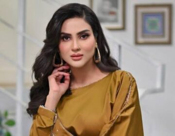 ویوز حاصل کرنے کے لیے ورکرز استعمال کرنے پر فضا علی ایک بار پھر تنقید کی زد میں