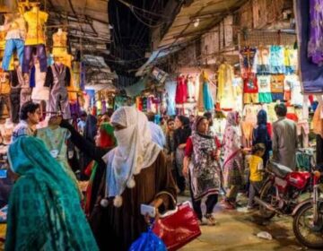اسلام آباد نے کفایت شعاری مہم کے تحت مارکیٹ جلد بند کرنے کا حکم دے دیا۔