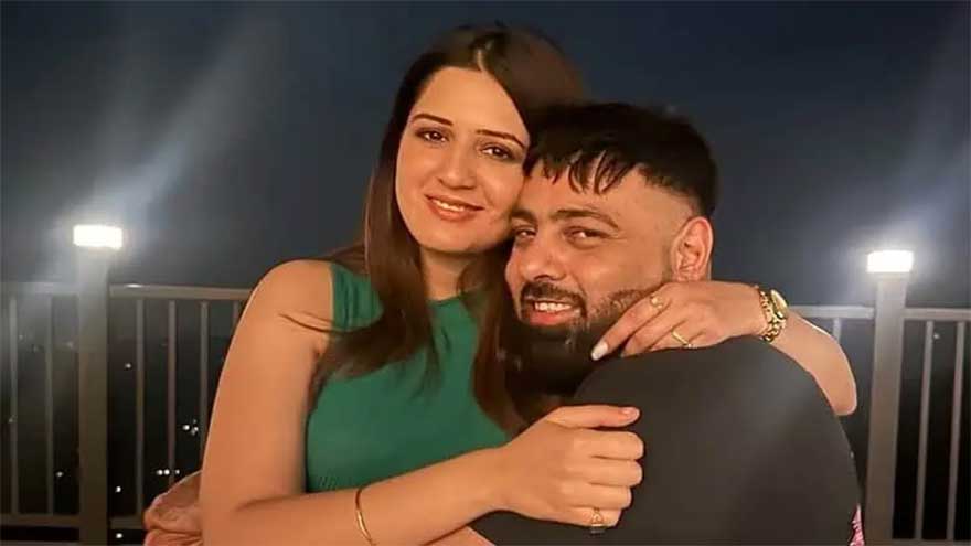 پنجابی اداکارہ ایشا ریکھی نے گلوکار بادشاہ سے شادی کی تصدیق کر دی۔