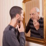 نوجوان نسلیں تیزی سے بوڑھی ہو رہی ہیں - اور یہ کینسر میں اضافے کو ہوا دے سکتی ہے۔