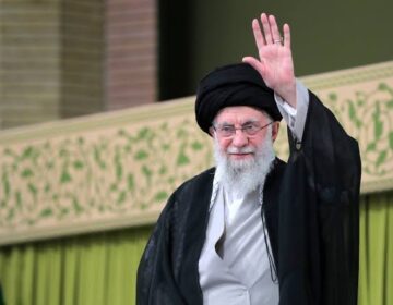 ایران کے سپریم لیڈر نے امریکہ اور اسرائیل کے مبینہ جنگی جرائم کا عالمی ٹرائل کا مطالبہ کیا ہے۔