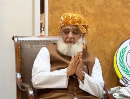 فضل الرحمان کا بیان انتہائی تکلیف دہ ہے: حذیفہ رحمان