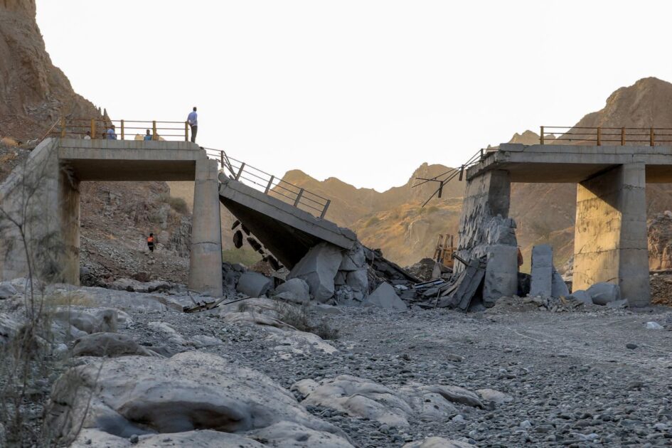 امریکا کی جانب سے پاسدارانِ انقلاب (IRGC) کو فوجیوں کی ہلاکت پر 'سزا' دینے کے لیے ایران پر دوبارہ حملے؛ تہران کا کویت میں امریکی اڈوں کو نشانہ بنانا۔
