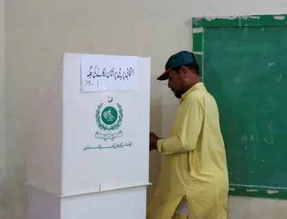 آزاد کشمیر انتخابات کا دوسرا مرحلہ: پیپلز پارٹی کی جانب سے انتخابی بے ضابطگیوں کے الزامات کے باوجود بلاول کو 'شفافیت' کی امید