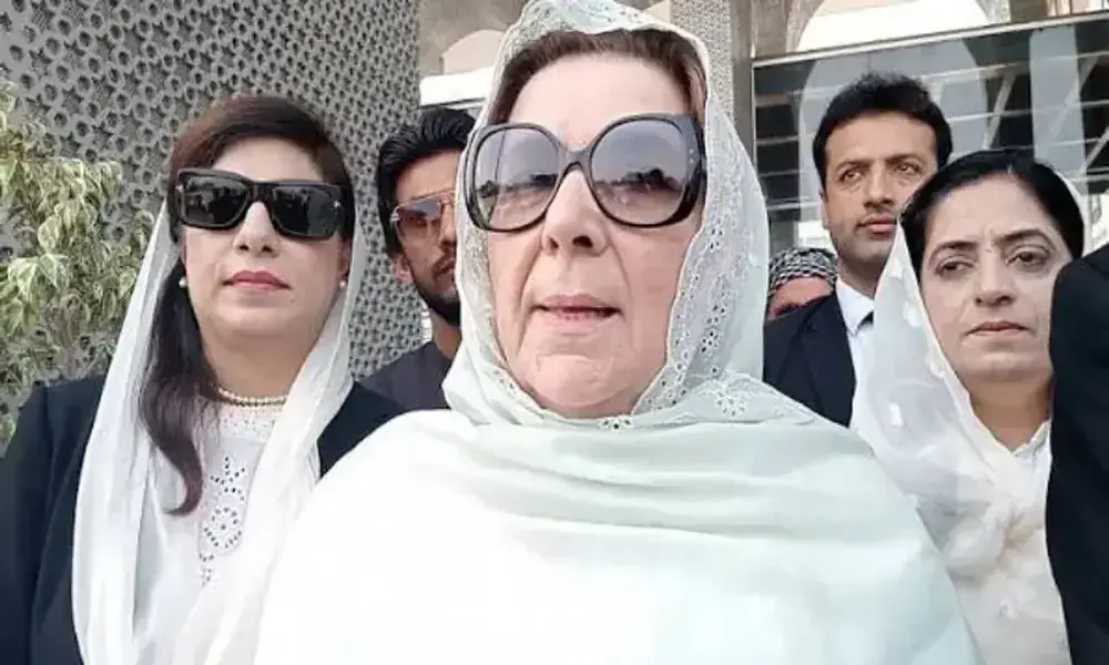 عمران خان کی ہمشیرہ نورین نیازی نے اڈیالہ جیل میں مسلسل دوسرے ہفتے ان سے ملاقات کی۔