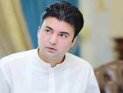 الیکشن کمیشن نے پی ٹی آئی کے مراد سعید کی جیتی ہوئی نشست پر سینیٹ کے ضمنی انتخاب کا نوٹیفکیشن واپس لے لیا۔