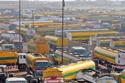 مال بردار ٹرانسپورٹرز کی جانب سے ایندھن کی قیمتوں اور ٹیکس کے مطالبات پر 8 اگست سے ملک گیر ہڑتال کی دھمکی
