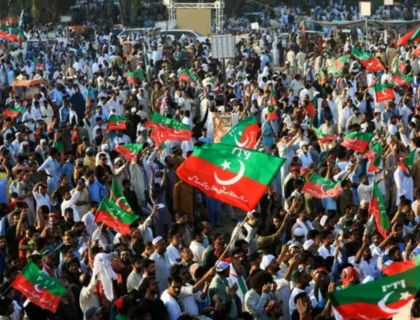 ذرائع: پی ٹی آئی کی پارلیمانی اکثریت نے 4 اکتوبر کا مارچ مؤخر کرنے کا مشورہ دیا ہے۔