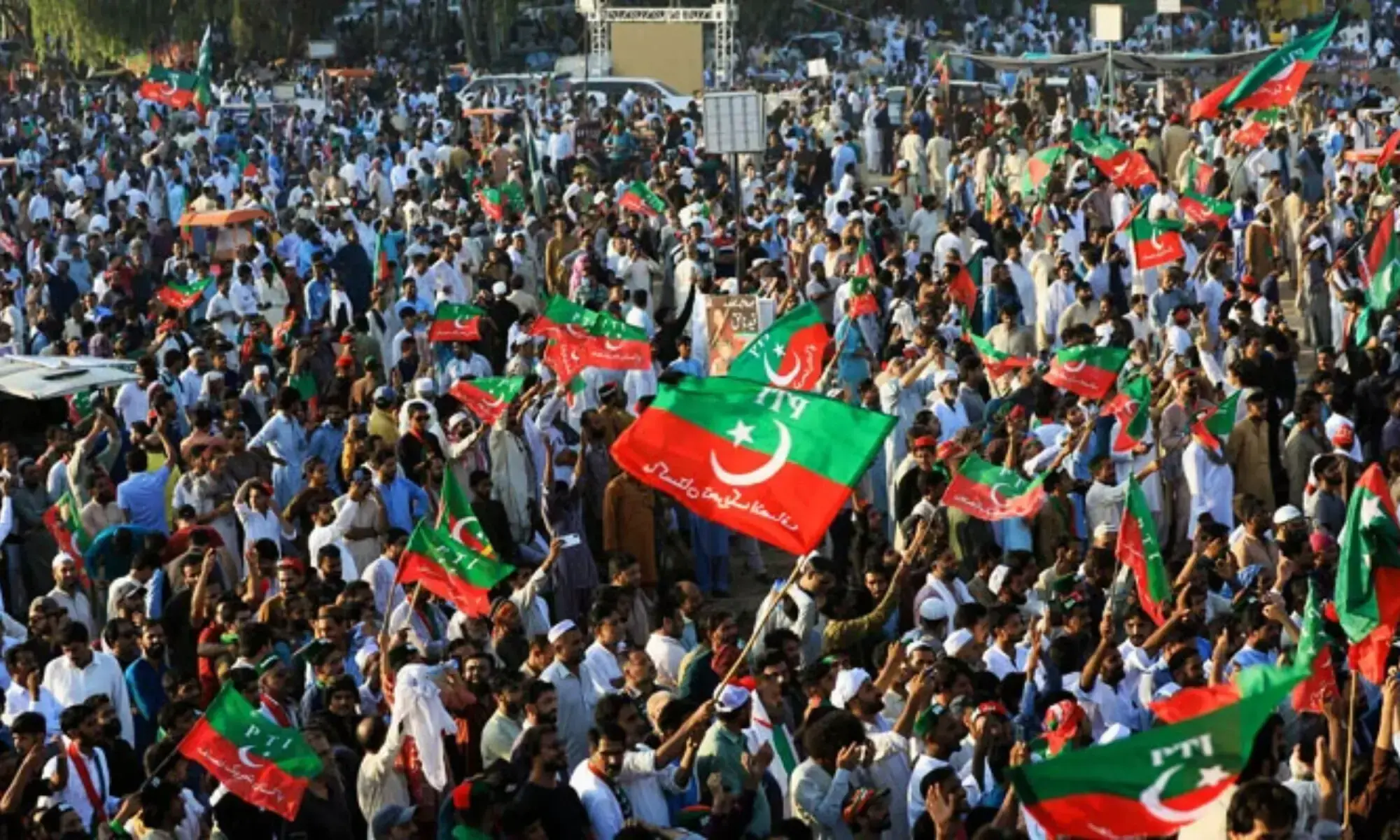 ذرائع: پی ٹی آئی کی پارلیمانی اکثریت نے 4 اکتوبر کا مارچ مؤخر کرنے کا مشورہ دیا ہے۔