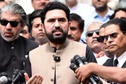 سہیل آفریدی نے لاہور میں ’سڑکوں پر تحریک‘ دوبارہ شروع کرنے کا اعلان کر دیا۔