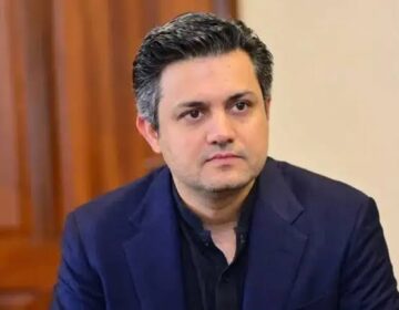 پی ٹی آئی کا دعویٰ ہے کہ حماد اظہر کو پنجاب میں گرفتار کر لیا گیا ہے۔