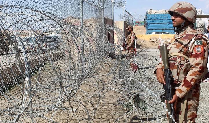 گزشتہ 4 دنوں کے دوران بلوچستان بھر میں 70 سے زائد دہشت گرد ہلاک: آئی ایس پی آر