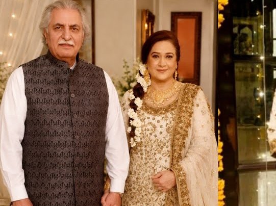 حمیرا بانو اور عثمان پیرزادہ اپنی شادی کی افواہوں پر بات کرتے ہوئے