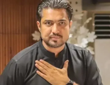 کراچی کے جوڈیشل مجسٹریٹ نے اینکر پرسن اقرار الحسن کے جسمانی ریمانڈ میں 2 دن کی توسیع کر دی۔